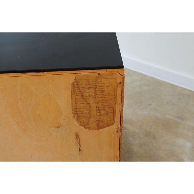 Mid-Century Nightstands in Ash Veneer & Black Glass by František Mezulánik for Nový Domov, Czechoslovakia, 1970s, Set of 2 For Sale - Image 11 of 18