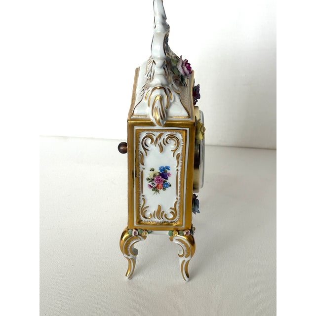 Ceramic Vintage Quartz Table Clock, 1940s For Sale - Image 7 of 9