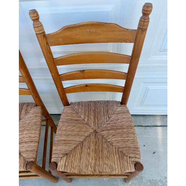 Tan Mid 20th Century Set of 6 Ladder Back Shaker Farm House Chairs With Rush Seats For Sale - Image 8 of 17