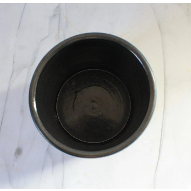 Cornflower Blue Vintage Signed Studio Art Pottery Kitchen Utensil Holder For Sale - Image 8 of 9