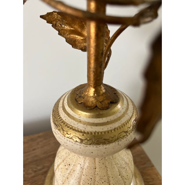 Mid Century Italian Regency Gold Gilt Tole Table Lamp For Sale In Houston - Image 6 of 12