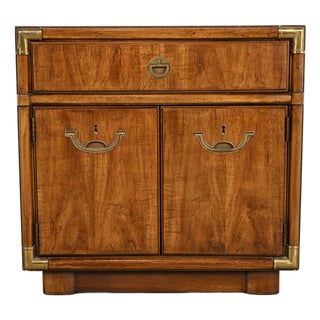 Drexel Heritage Mid-Century Modern Hollywood Regency Campaign Walnut Nightstand, 1970s For Sale