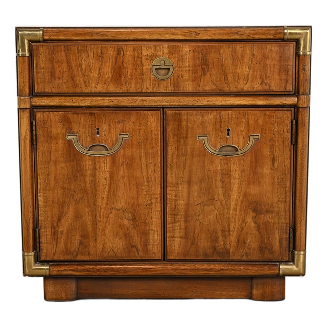 Drexel Heritage Mid-Century Modern Hollywood Regency Campaign Walnut Nightstand, 1970s For Sale