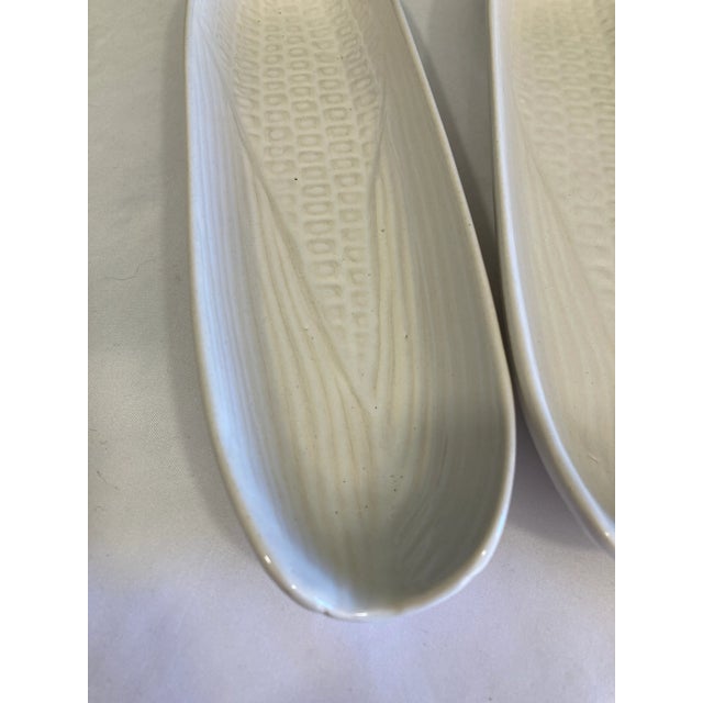 Mid 20th Century Mid-Century White Ceramic Corn on the Cob Holders- Set of 4 For Sale - Image 5 of 6