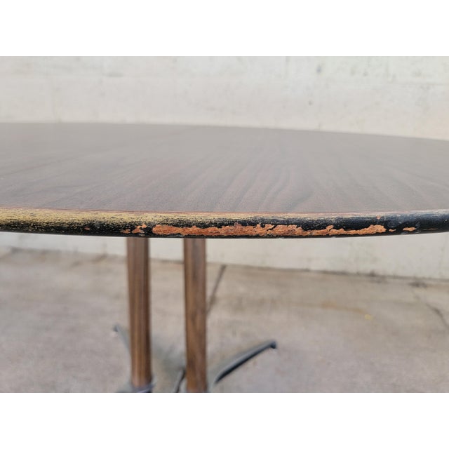 Space-Age Mid-Century Modern Dinette / Dinging Set by Virtue For Sale - Image 16 of 18