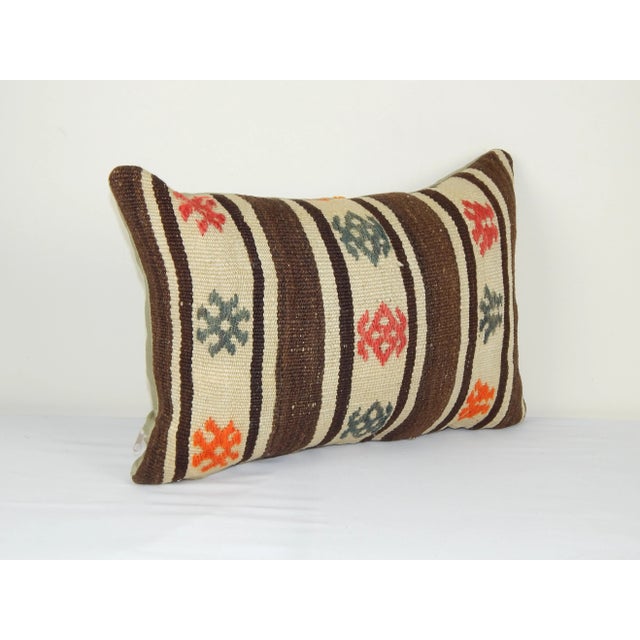 Mid-Century Modern Turkish Lumbar Kilim Pillow Cover 14" X 20" For Sale - Image 3 of 5