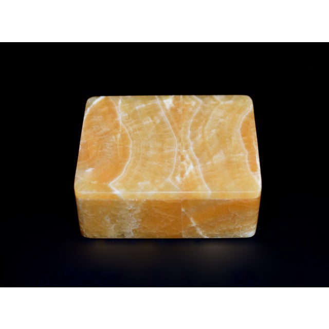 2020s Hand Crafted Honey Onyx Box by Italian Artisan For Sale - Image 5 of 16