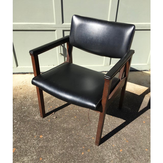 Mid 20th Century Boling Chair Company Faux Leather Arm Chair For Sale - Image 11 of 11