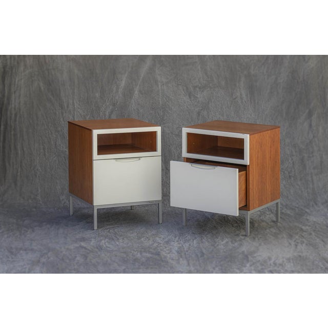 Vintage Nightstands in Wood, Set of 2 For Sale - Image 3 of 12