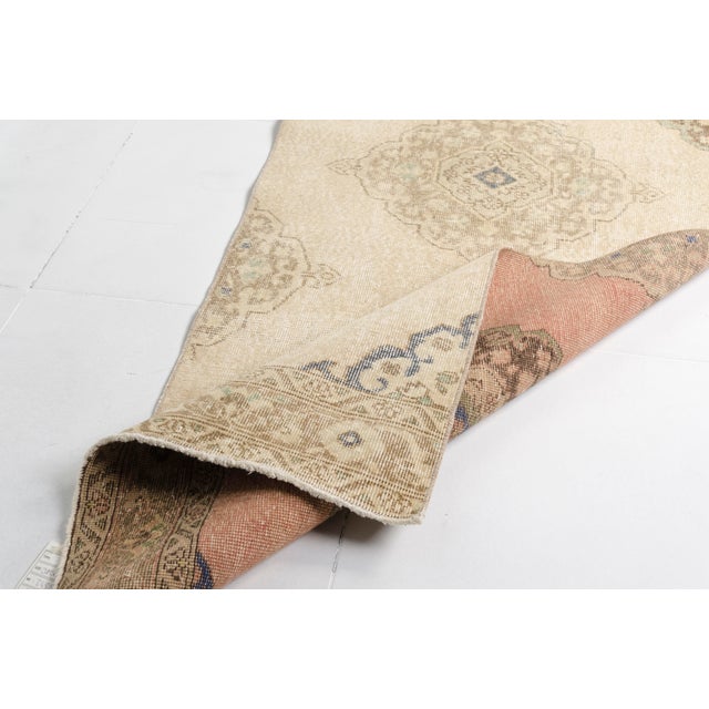 1950s Neutral Minimalist Area Rug For Sale - Image 4 of 9