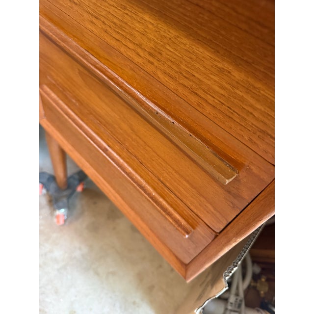 1960s Restored Arne Vodder Teak Executive Desk by Hp Hansen, Mid Century Modern For Sale - Image 11 of 12
