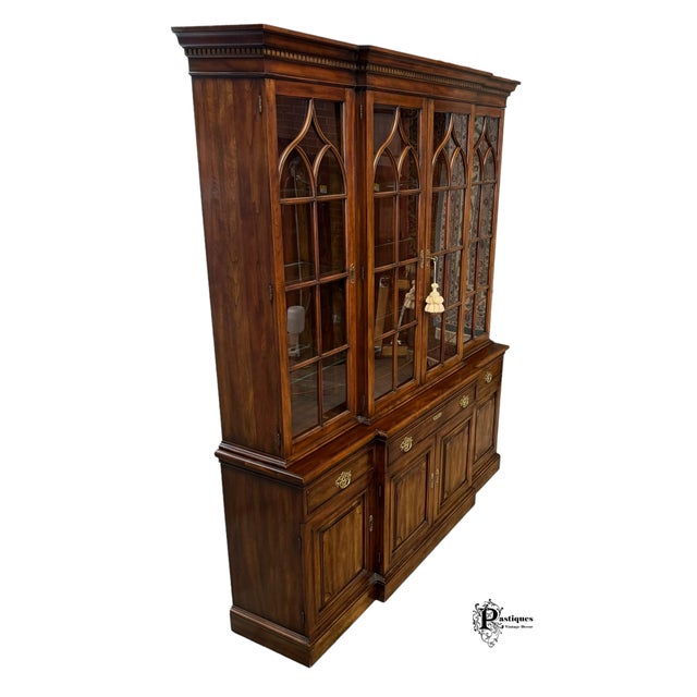 Wood Vintage Statton Furniture Trutype Americana Traditional Chippendale Style Oxford Cherry Breakfront China Cabinet For Sale - Image 7 of 12
