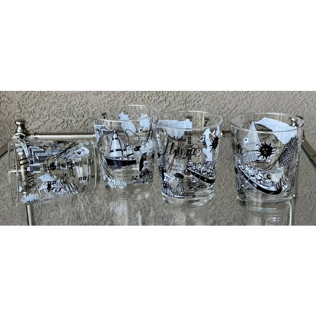 Circa 1980 “Aloha Hawaii”-Themed Lowball Glasses Attributed to Federal Glass – Set of 4 For Sale - Image 11 of 18