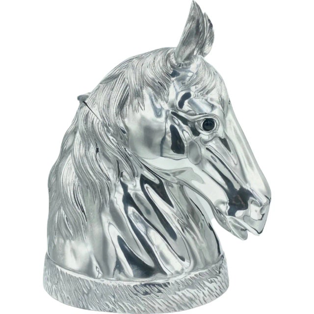 Details: -Vintage equestrian horse head champagne ice bucket cooler -Hand-crafted ice bucket in the shape of a horse head...