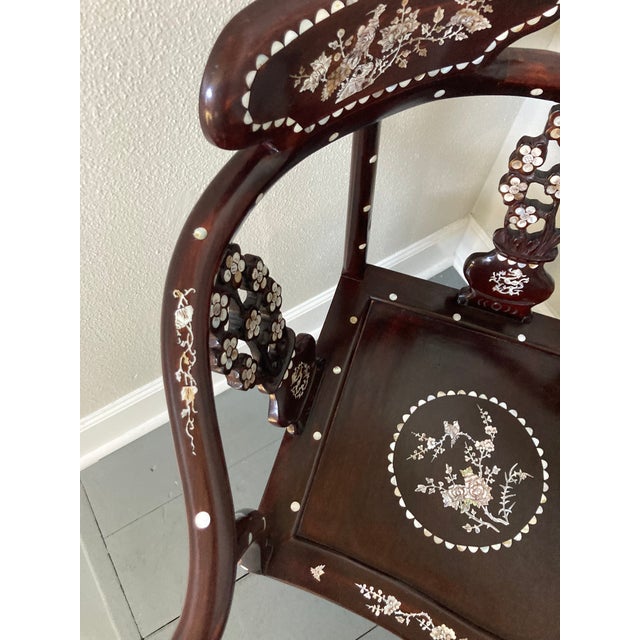 Auburn 1950s Chinese Export Mother of Pearl Inlay Corner Chair For Sale - Image 8 of 13