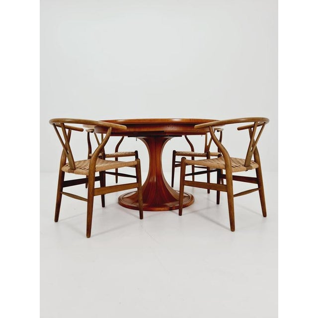 Mid-Century Round Walnut Dining Table by Luigi Massoni, Italy, 1960s For Sale - Image 9 of 18