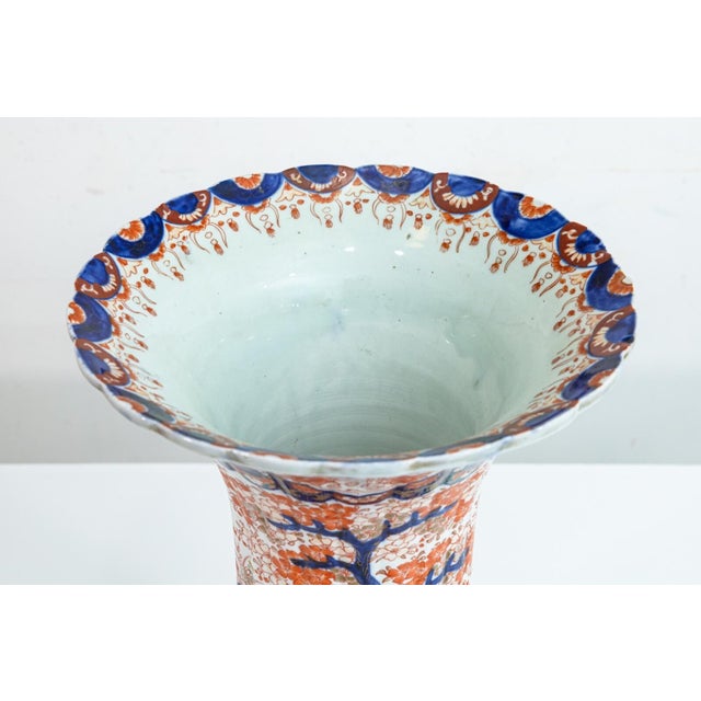 Japanese Antique Japanese Imari Vases Pair Meiji Period Floral Design For Sale - Image 3 of 8