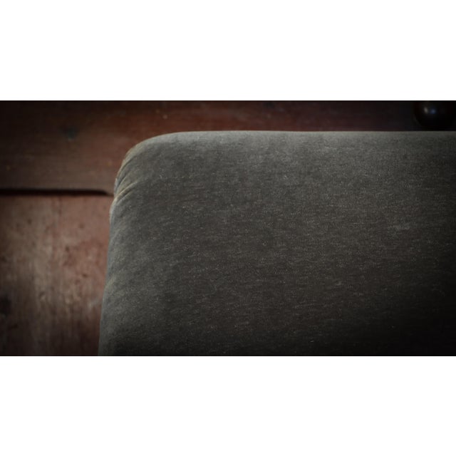 Jules 2-Seater Sofa with Grey Mohair Upholstery from George Smith, 2010s For Sale - Image 13 of 18