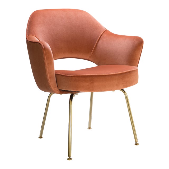Saarinen Executive Arm Chair in Rust Velvet, Gold Edition For Sale