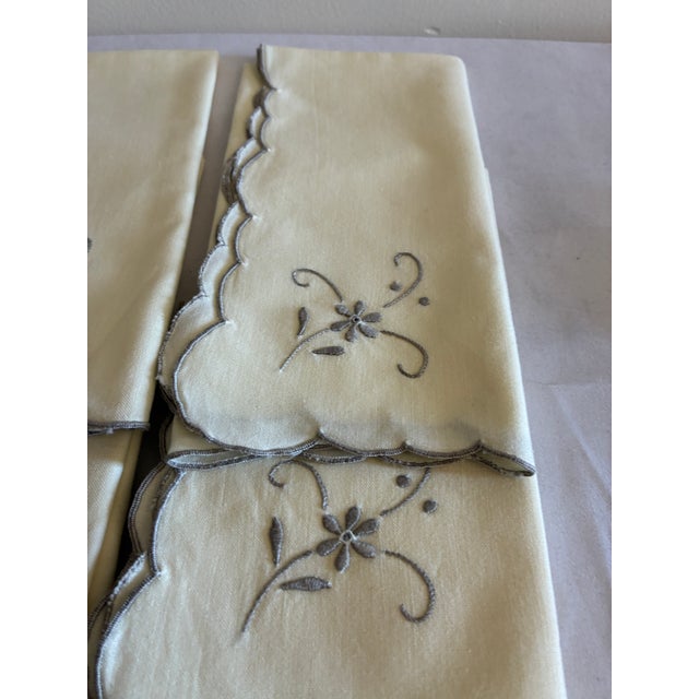 Mid 20th Century Vintage Ivory Cotton Napkins With Gray Floral Embroidery, Set of 8 For Sale - Image 5 of 8