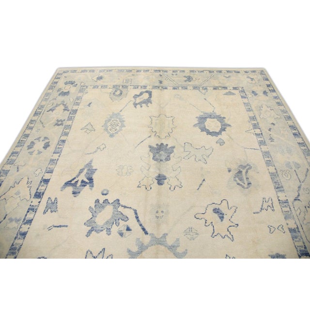 Early 21st Century Cream Handwoven Wool Turkish Oushak Rug in Blue Floral Design 8' X 9'5" For Sale - Image 4 of 7