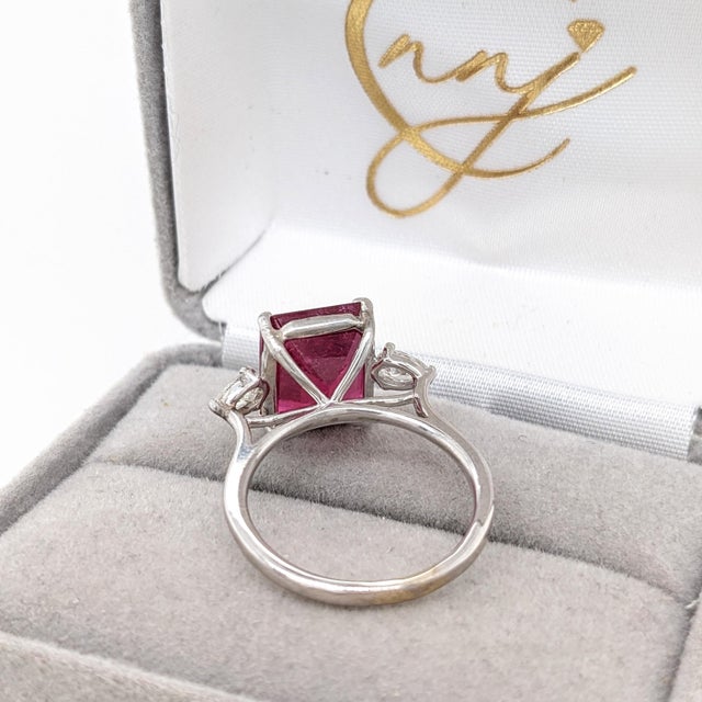 Ruby Red 5.9ct Red Ruby Ring With Earth Mined Diamonds in Solid 14k White Gold Size 6.75 For Sale - Image 8 of 10
