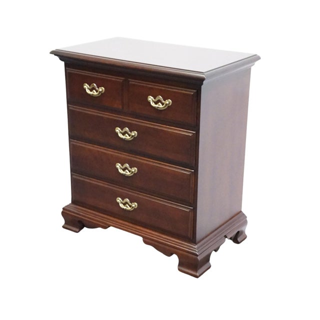 THOMASVILLE FURNITURE Collector's Cherry Traditional Style 28" Four Drawer Nightstand 10111-818 31" High 28" Wide 16" Deep...