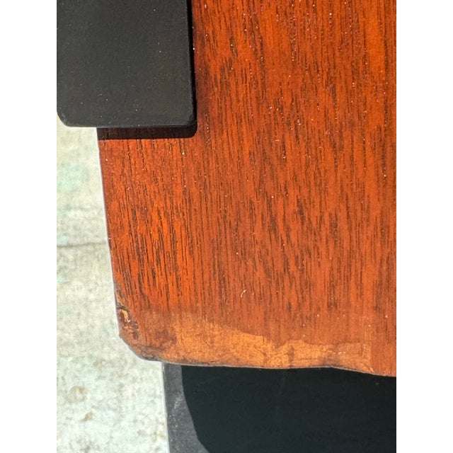1960s Milo Baughman for Directional Model 371 Walnut “Window Cabinet” Credenza For Sale - Image 5 of 8