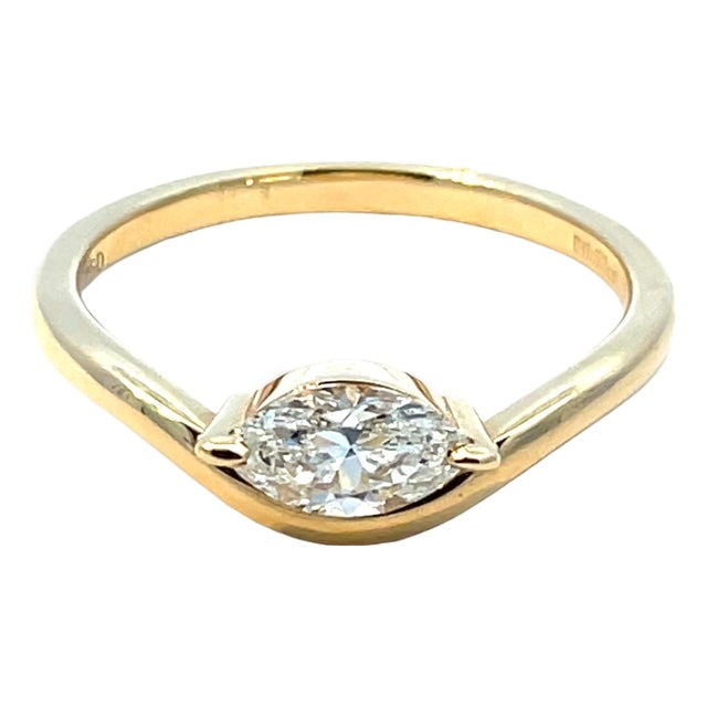 18k Yellow Gold Bezel-Set Marquise Diamond Ring, Size 6.75 For Sale