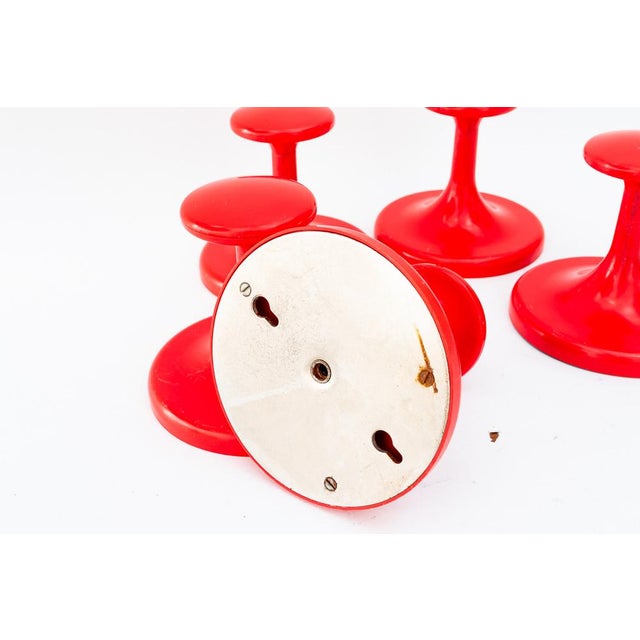 1970s Red Plastic Hooks, 1970s, Set of 6 For Sale - Image 5 of 6