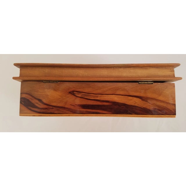 Late 19th Century English Olive Wood Sewing Spool Box For Sale - Image 9 of 10