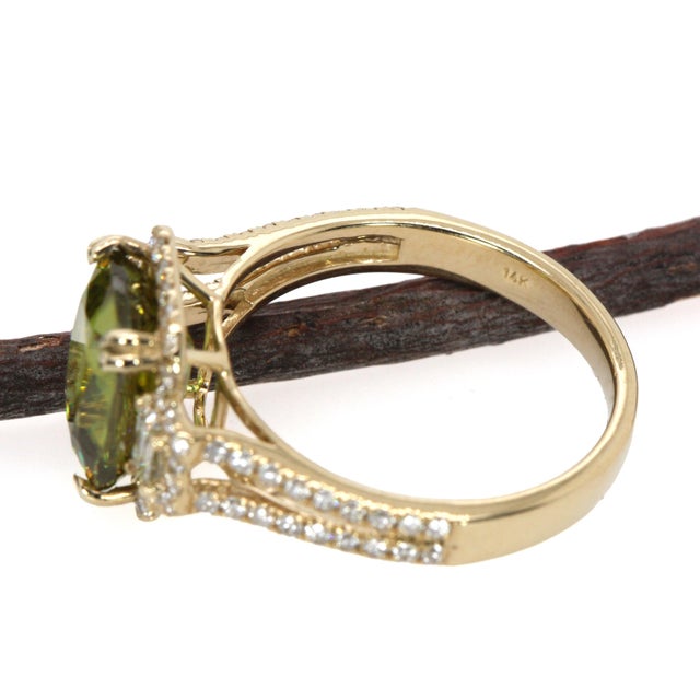 Metal 3.6Ct Sphene Ring With Natural Diamonds Accents: Solid 14k Gold, Cushion 9x7mm, Size 6.75 For Sale - Image 7 of 7