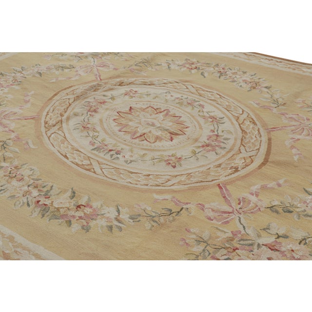 Handwoven in a wool flatweave, this 8x10 rug is a new unveiling from the European rug collection by Rug & Kilim—one of its...