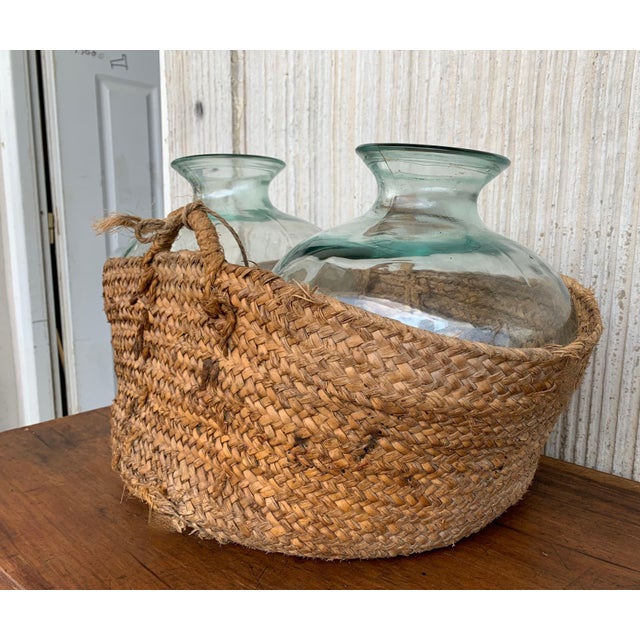 Late 19th Century Set of 2 Green Glass French Demijohn Bottles with Woven Esparto Basket For Sale - Image 4 of 18
