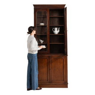 19th Century France Rich Mahogany Glazed Mahogany Bookcase Cabinet For Sale