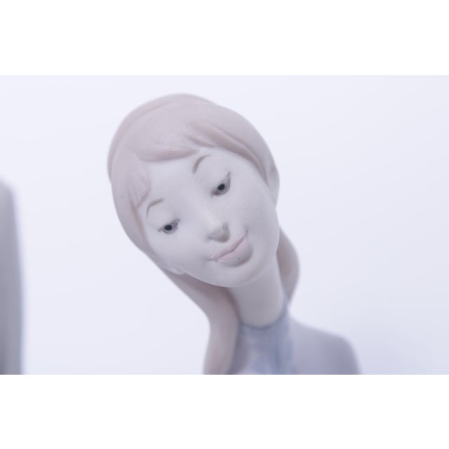 Ceramic Lladro Porcelain Tall Figure of Man & Woman W. Dog For Sale - Image 7 of 14