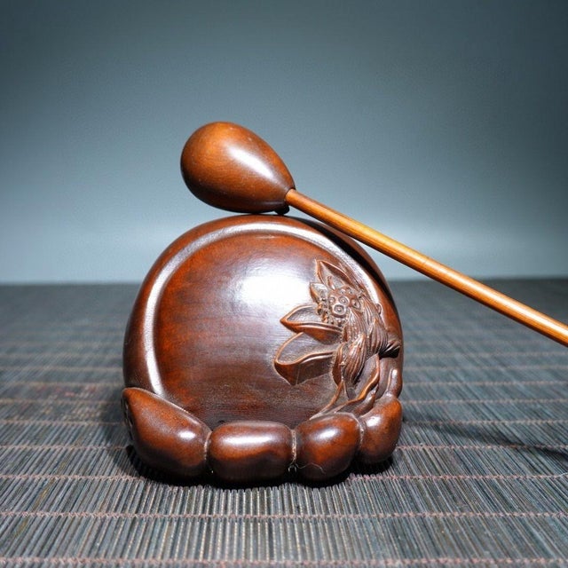 Vintage Chinese Boxwood "Lotus" Wooden Fish (Muyu) With Mallet - 115g For Sale - Image 4 of 9