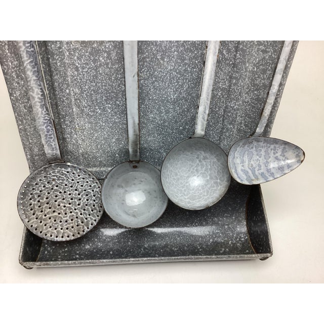French Country Vintage Gray Enamelware Graniteware Utensil Rack Holder With 4 Gray Utensils For Sale - Image 3 of 8