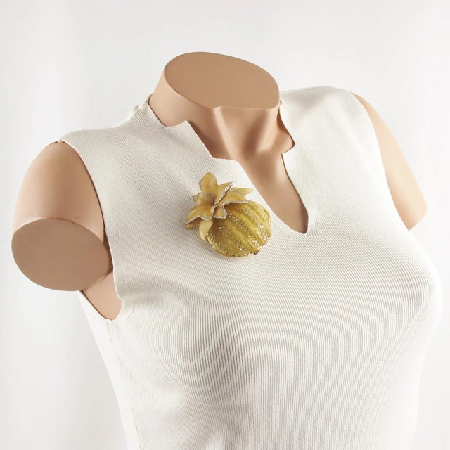 This is part of Chairish’s Costume Jewelry assortment. Cilea Paris designed this stunning dimensional floral pin brooch....