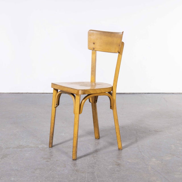 French Honey Beech Bentwood Dining Chair from Baumann, 1950s For Sale - Image 4 of 17