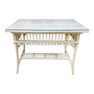 Early 20th Century White Stick Rattan Wicker Table For Sale