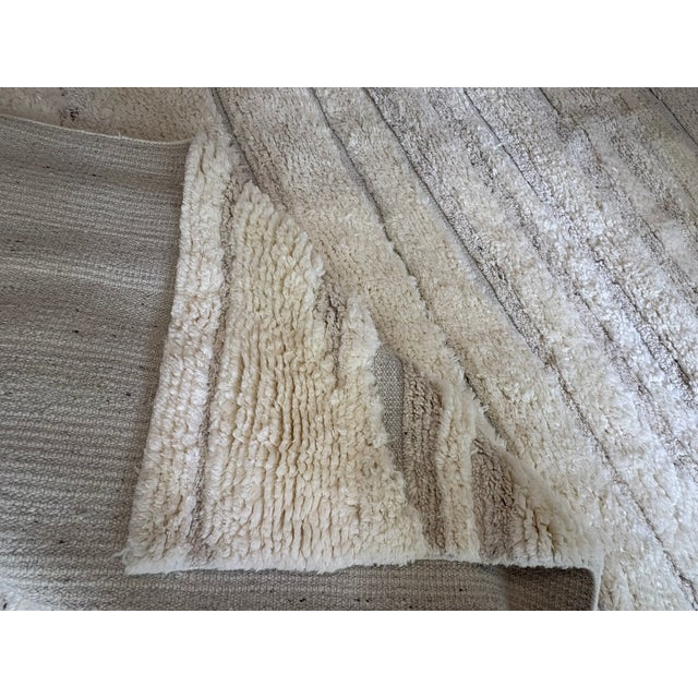 Rh Eli Wool Rug – 12' × 15' Natural | Hand-Knotted New Zealand Wool | Moroccan-Inspired Contemporary Design For Sale - Image 17 of 18