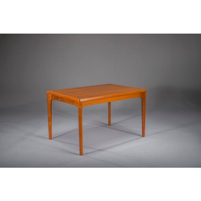 Extendable Teak Dining Table by Henning Kjaernulf for Vejle Stole & Møbelfabrik For Sale - Image 3 of 10