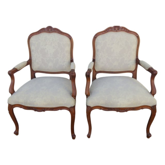 Ethan Allen French Living Bed Room Den Fireplace Side Chairs a Pair 6261 For Sale