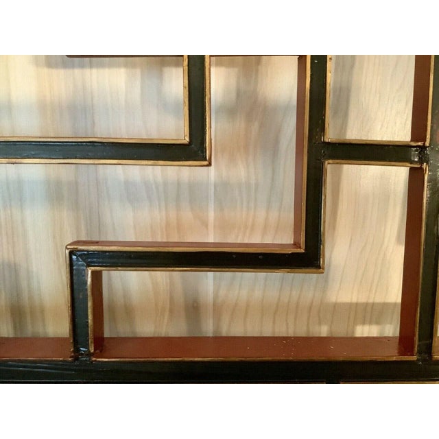 Early 20th Century Large Chinese Red & Black Lacquered Latticed Wall Screen For Sale - Image 5 of 11