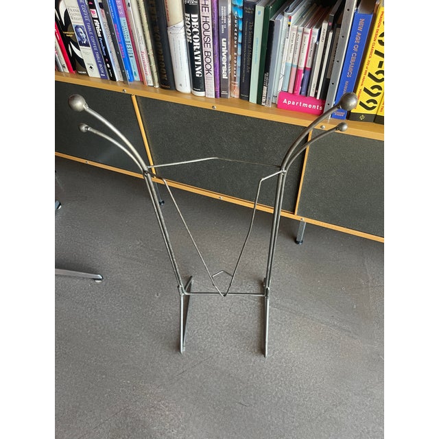 Mid-Century Modern Vintage French Machine Age Valet Metal Stand Ball Feet Atomic Design For Sale - Image 3 of 9
