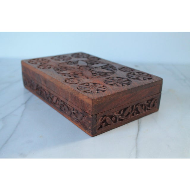 Mid 20th Century Vintage Anglo Indian Rectangular Carved Wood Trinket Box For Sale - Image 5 of 11
