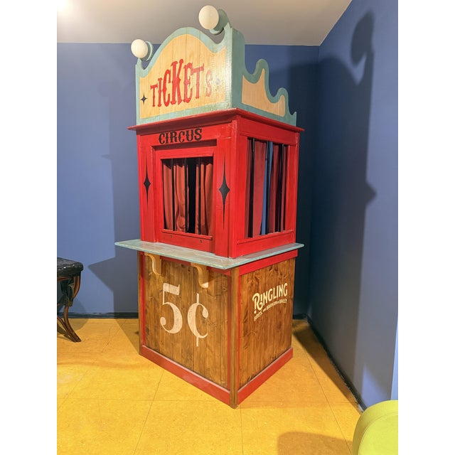 Red Barnum Circus Ticket Counter, 1960s For Sale - Image 8 of 12