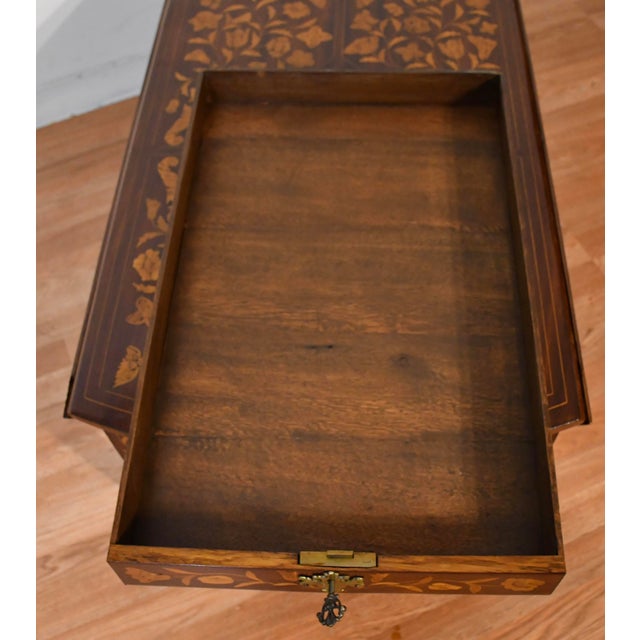 1900s Antique Dutch Marquetry Mahogany Pembroke Drop-Leaf Coffee Table For Sale - Image 12 of 16