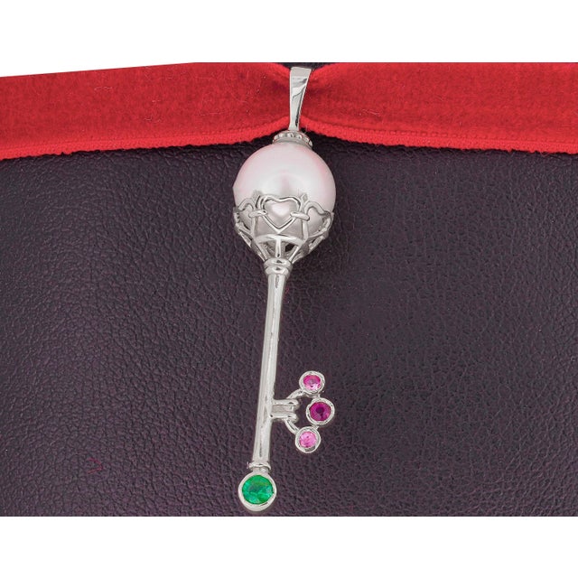 Key Pendant With Pearl in 14k Gold For Sale - Image 9 of 9
